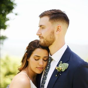 Meet your Posher, Logan